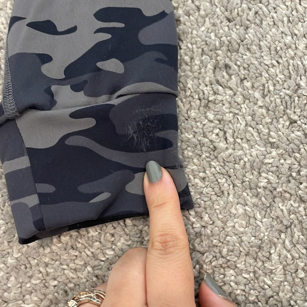 Alphalete joggers women camo workout pant materiel size small - Picture 7 of 7
